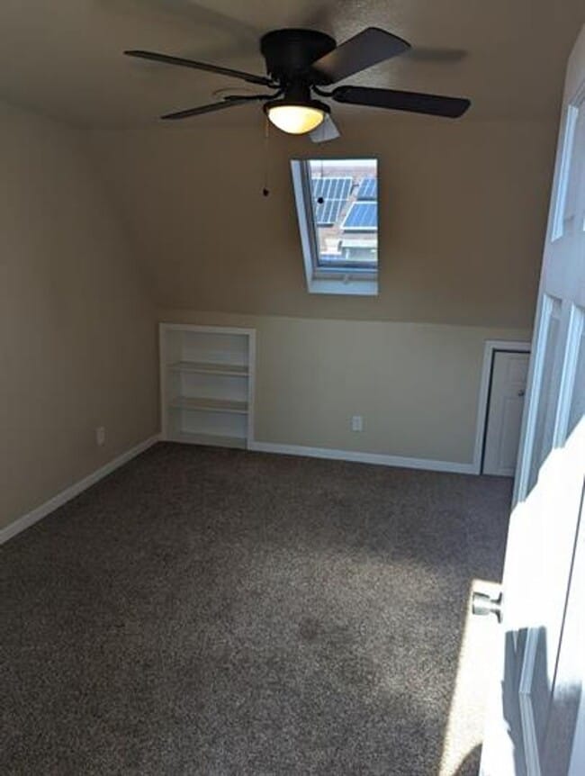 Building Photo - 3035 N Stowell Ave