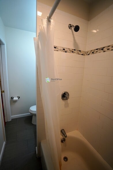 Building Photo - 294 Harvard St