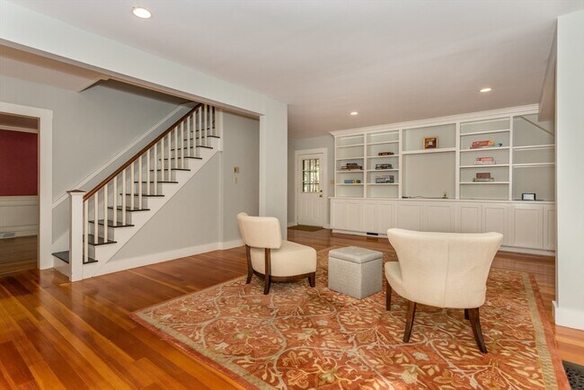 Building Photo - 34 Brush Hill Ln