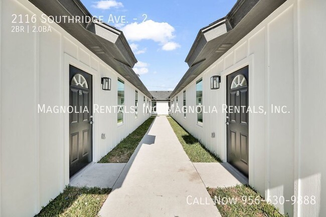 Building Photo - 2116 Southridge Ave