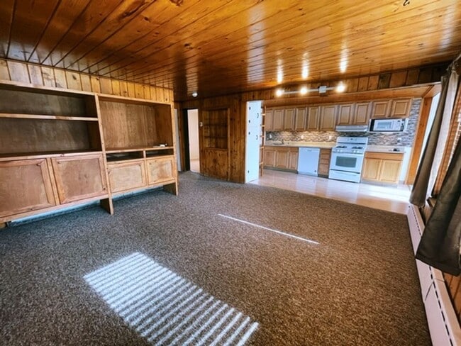 Building Photo - Unique and Updated Corner Lot Cabin in Mou...
