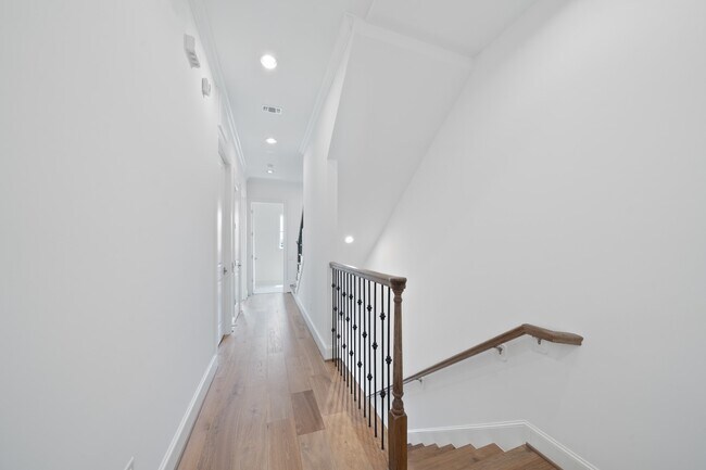 Building Photo - 7550 Little Caprese Ln