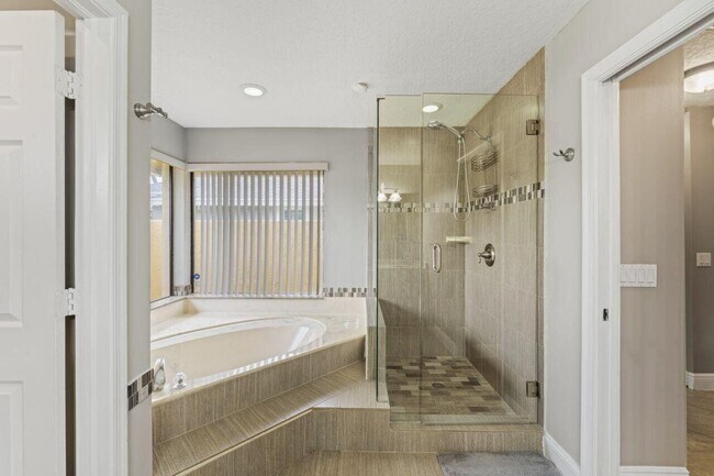 Building Photo - 13679 Callington Dr