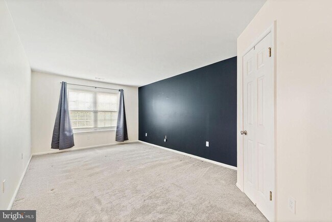 Building Photo - 509 Cascade Ct