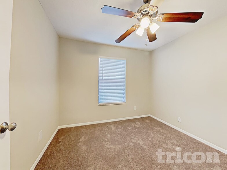 Building Photo - 2980 Lagoon Ave