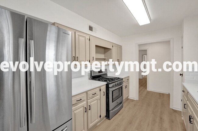Building Photo - 1260 Cherrydale Cove