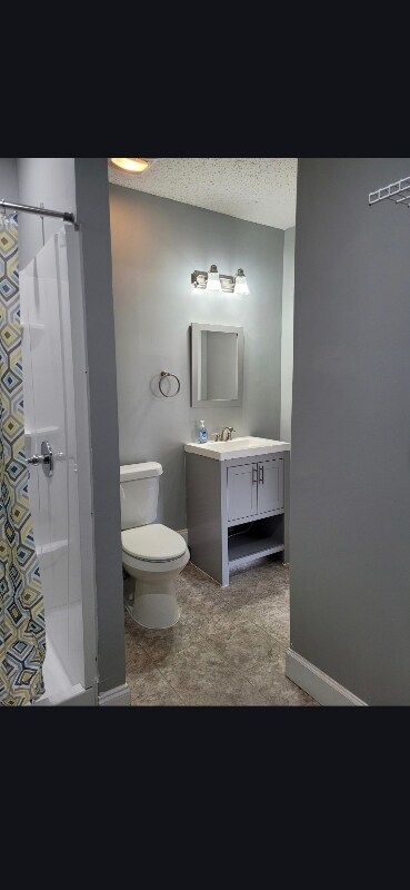 Building Photo - 8573 Springtree Road