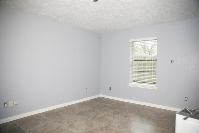 Building Photo - 17427 Lobo Trail