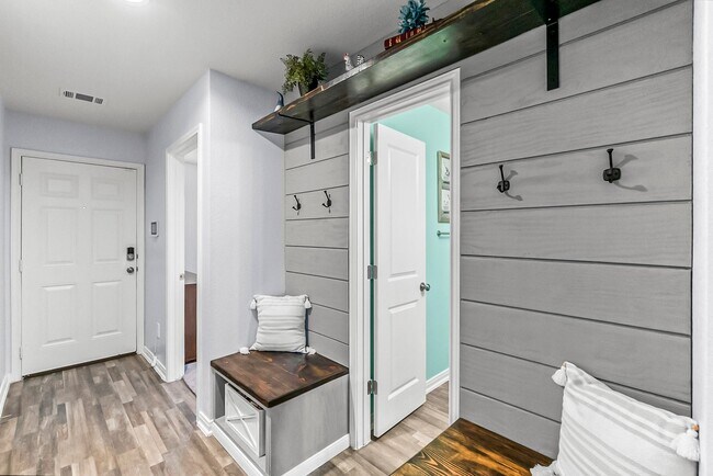 Building Photo - 14182 Harlequin Dr