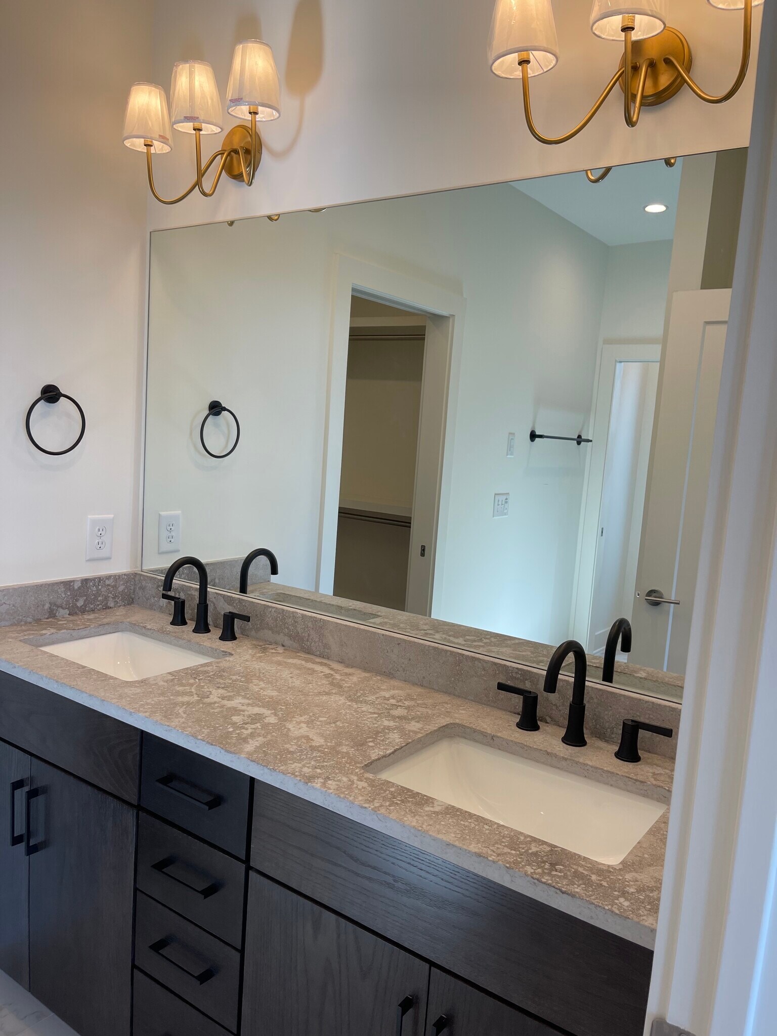 Master Bathroom - 110 Oceola Ave