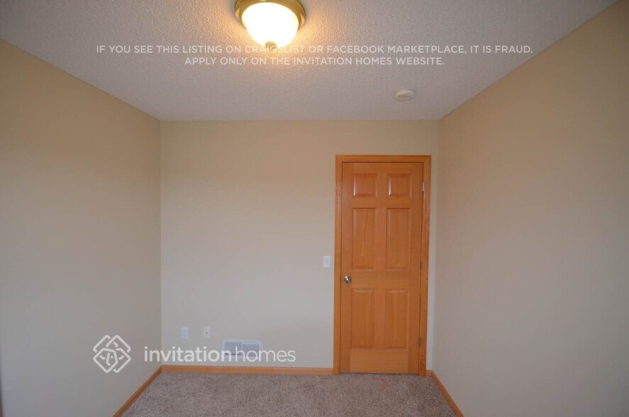 Building Photo - 3570 Kaiser Ct NE