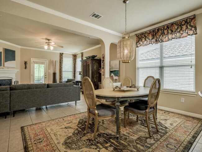 Building Photo - 14508 Broadwinged Hawk Dr