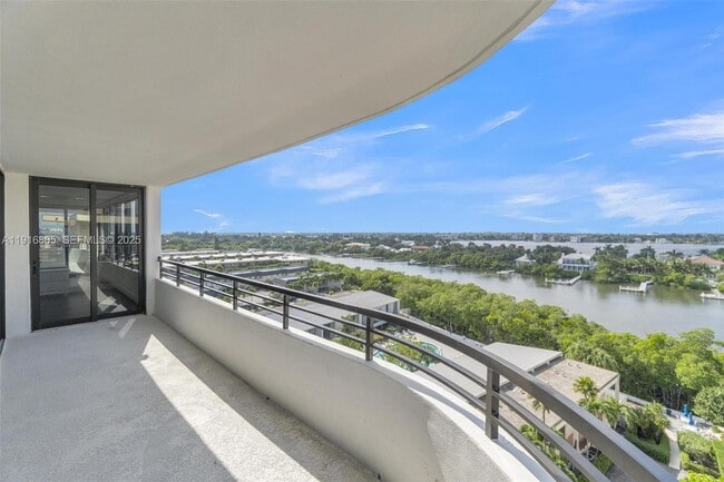 Building Photo - 3589 S Ocean Blvd