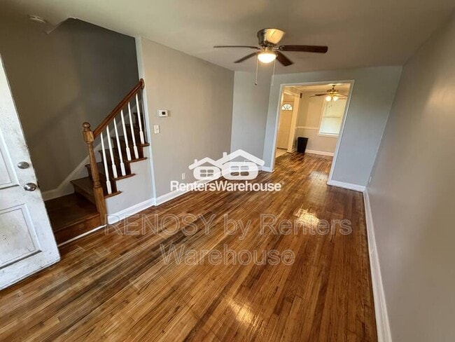 Building Photo - 1038 Iris Ave