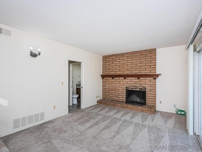 Building Photo - 11331 Penanova St