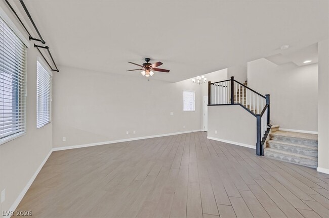 Building Photo - 719 Orchard Course Dr