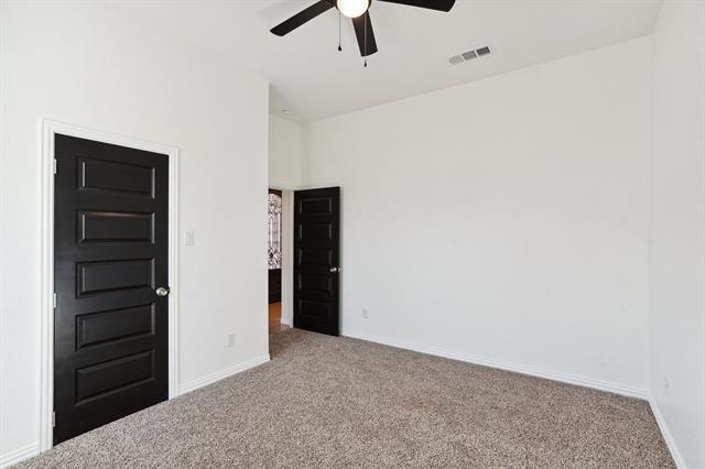 Building Photo - 2114 Spikes St