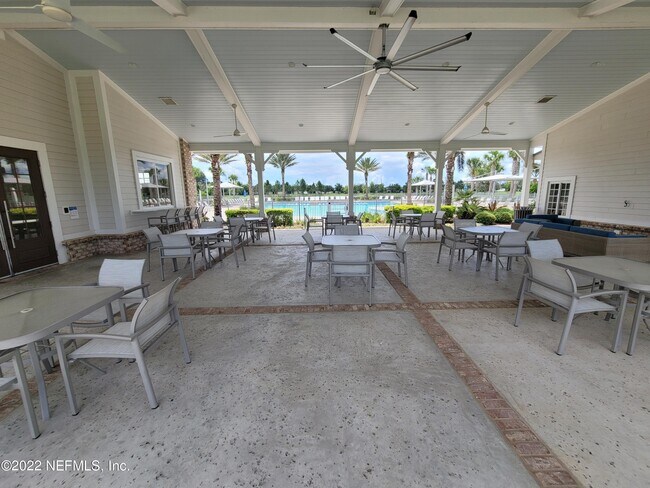 Building Photo - 313 Bluejack Ln