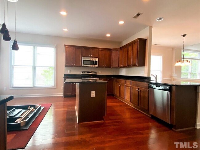 Building Photo - Spacious 3-Bed Townhome with Garage in Morrisville – 2,175 Sq Ft