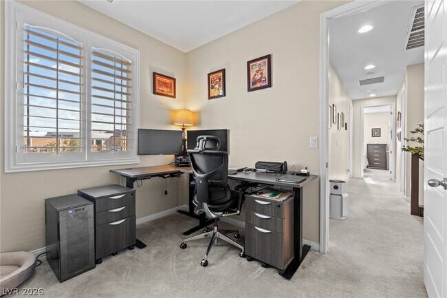 Building Photo - 664 Sostenuto St