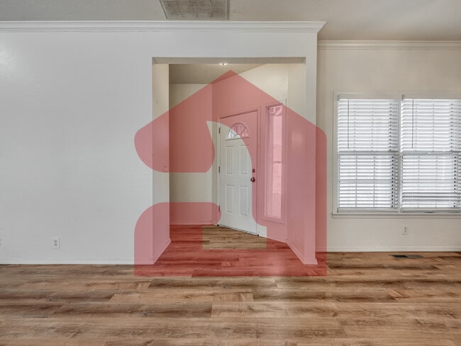 Building Photo - 2708 Silvertree Dr