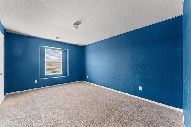 Building Photo - 3327 Upland Spring Trace