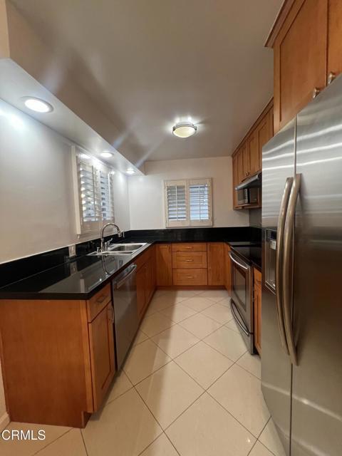 Building Photo - 1715 Fair Oaks Ave