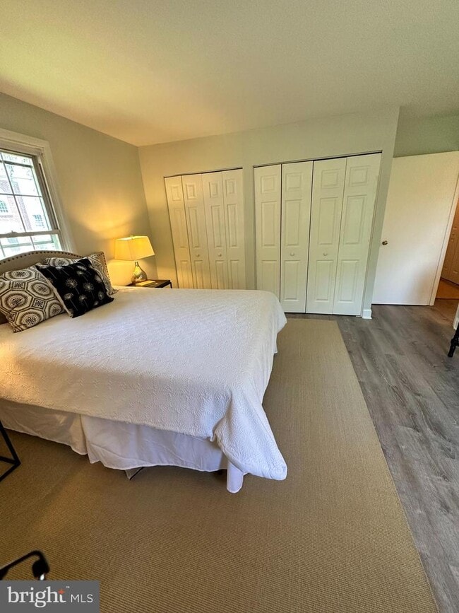 Building Photo - 349 Homeland Southway