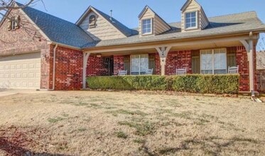 Building Photo - 12414 S Cedar Ave