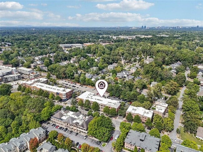 Building Photo - 1430 Dresden Dr NE