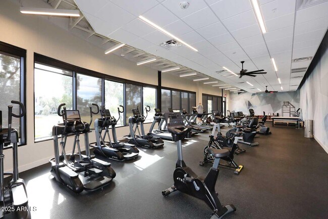 Building Photo - 8989 N Gainey Center Dr