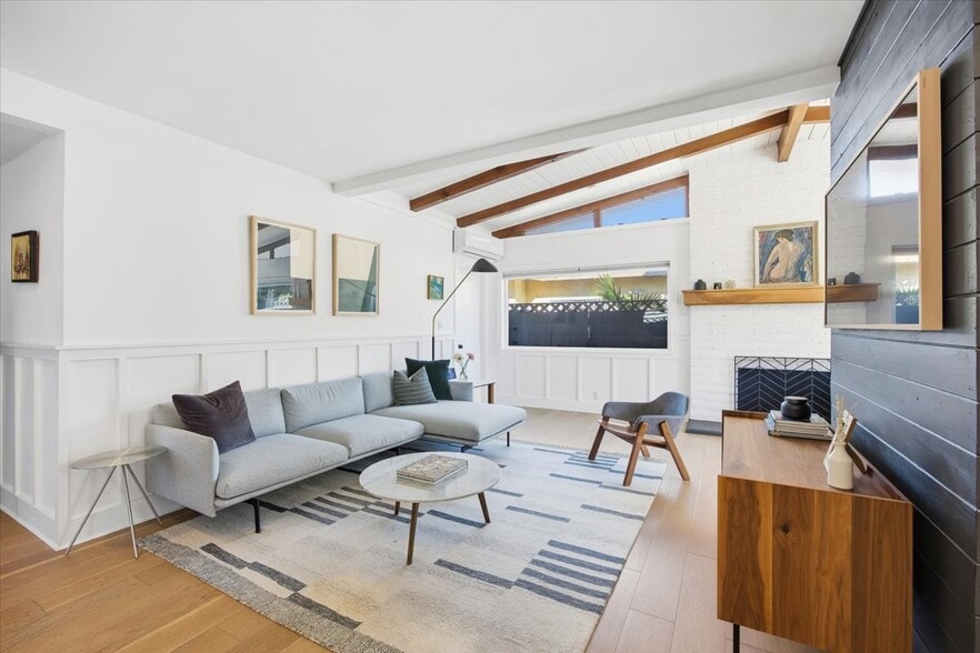 Building Photo - 3834 W 147th Pl