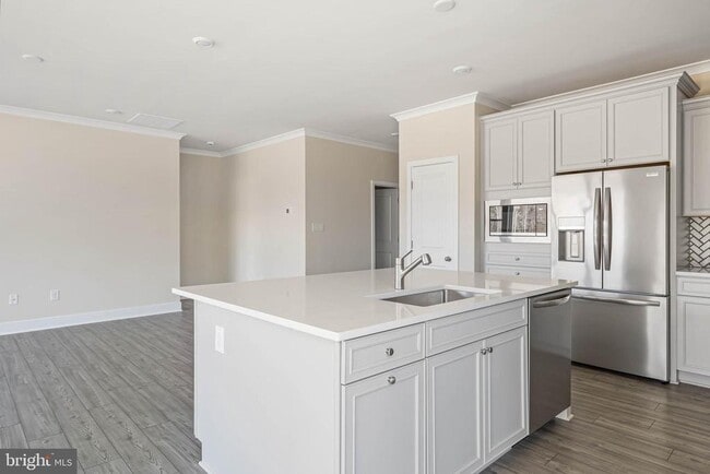 Building Photo - 31515 Deep Pond Ln