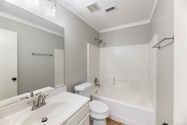 Building Photo - 10905 Fawn Valley Dr