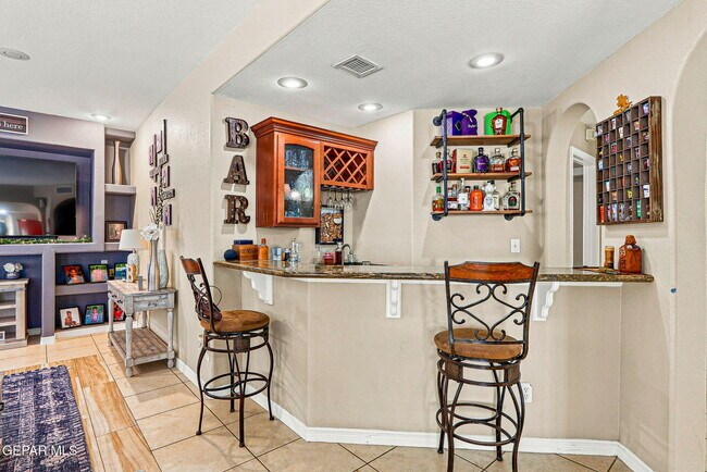 Building Photo - 13566 Emerald Coast Ln