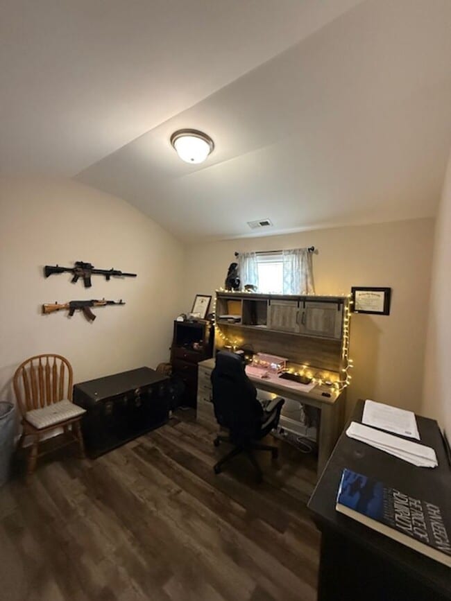 Building Photo - Welcome to Williamsburg Plantation!