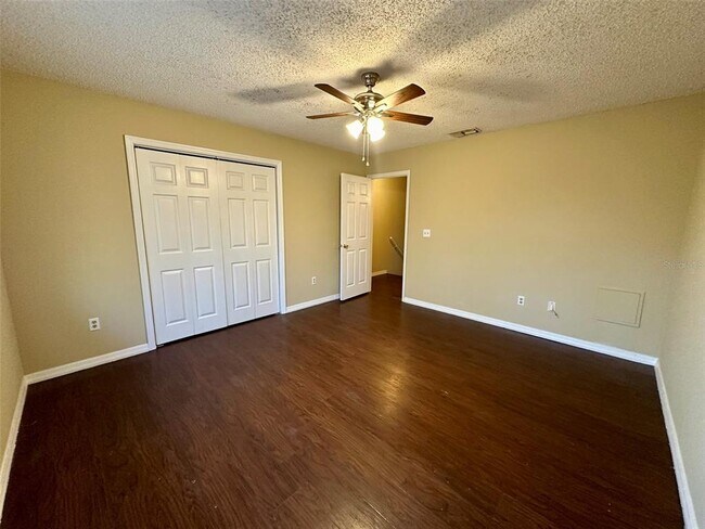 Building Photo - 2427 NW 4th Terrace