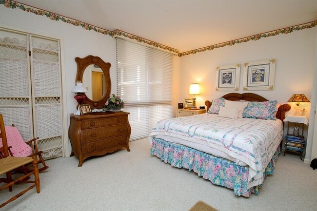 Building Photo - 3301 Bayshore Blvd