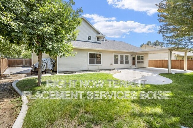 Building Photo - 3945 N Waterloo Way
