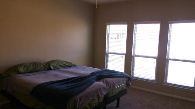 Building Photo - 10206 Alamosa Ln