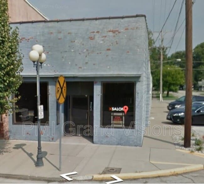 Building Photo - 2 1/2 E Jefferson