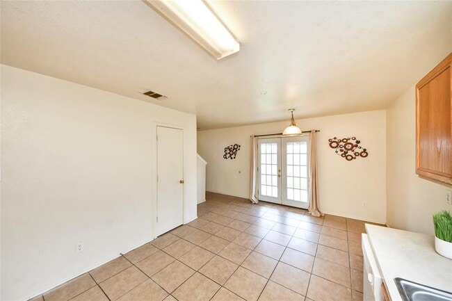 Building Photo - 22815 Sherioaks Ln