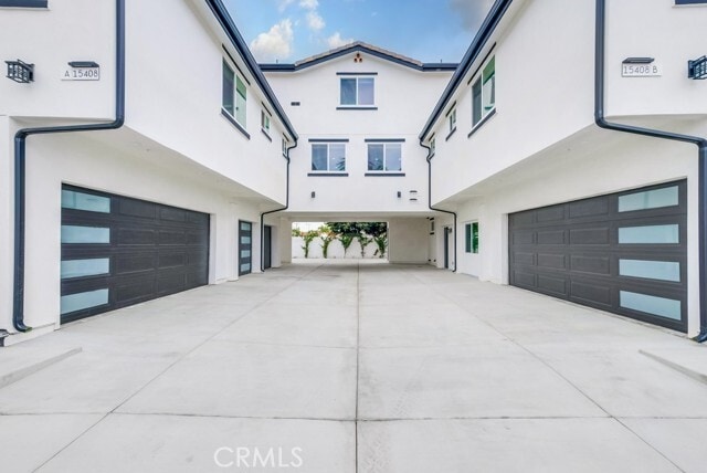 Building Photo - 15408 Pioneer Blvd