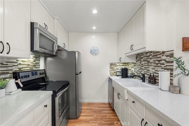 Building Photo - 7742 Redlands St