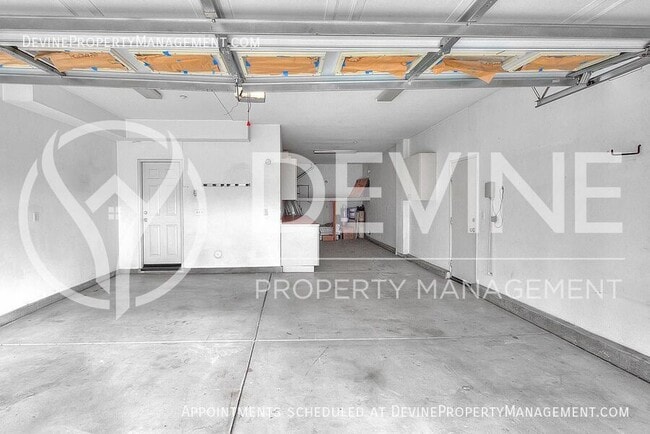 Building Photo - 6251 Chantel Dr