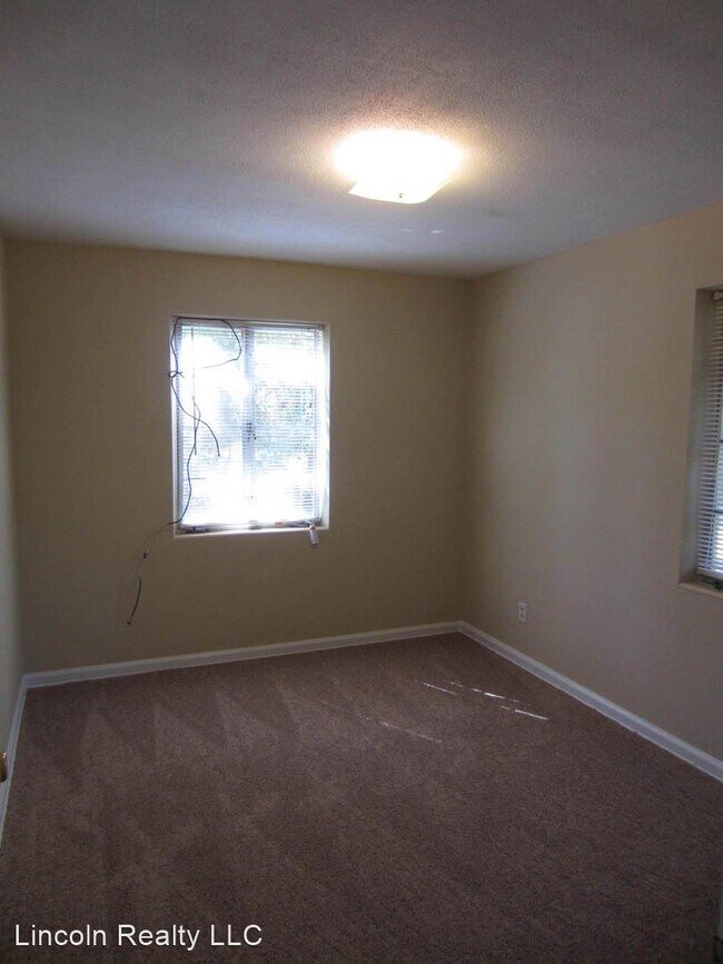 Building Photo - 3 br, 1 bath House - 2324 Diana Drive*