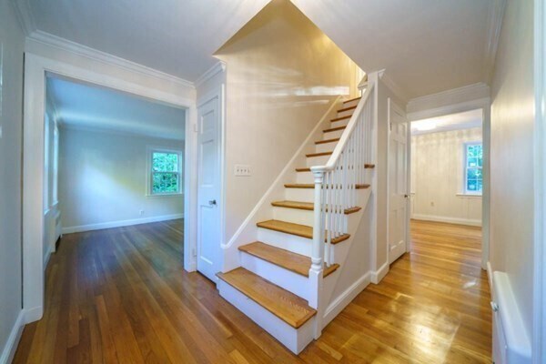 Building Photo - 33 Jackson Rd