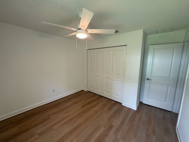 Building Photo - Available 7/1/2025 Brand New 3 bedroom 2 b...