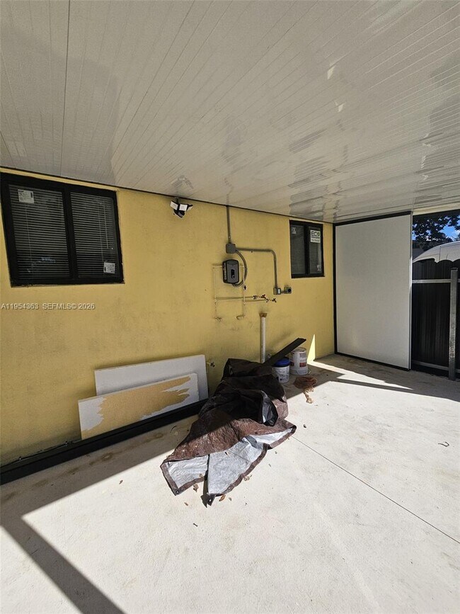 Building Photo - 1148 NW 100th St