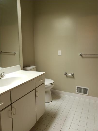 Building Photo - 7005 Brint Rd